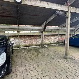 The Greenwich - Two Bedroom With Parking, Close To Ferry Terminals Southampton